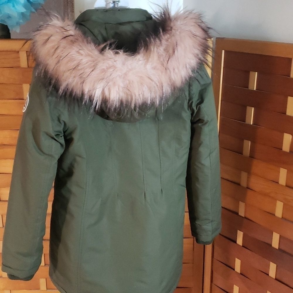 Michael Kors Children's winter coat - Picture 7 of 14
